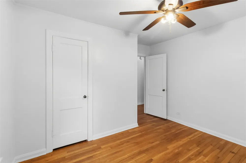 709 NE Tiger Lane Smithville, TX 78957