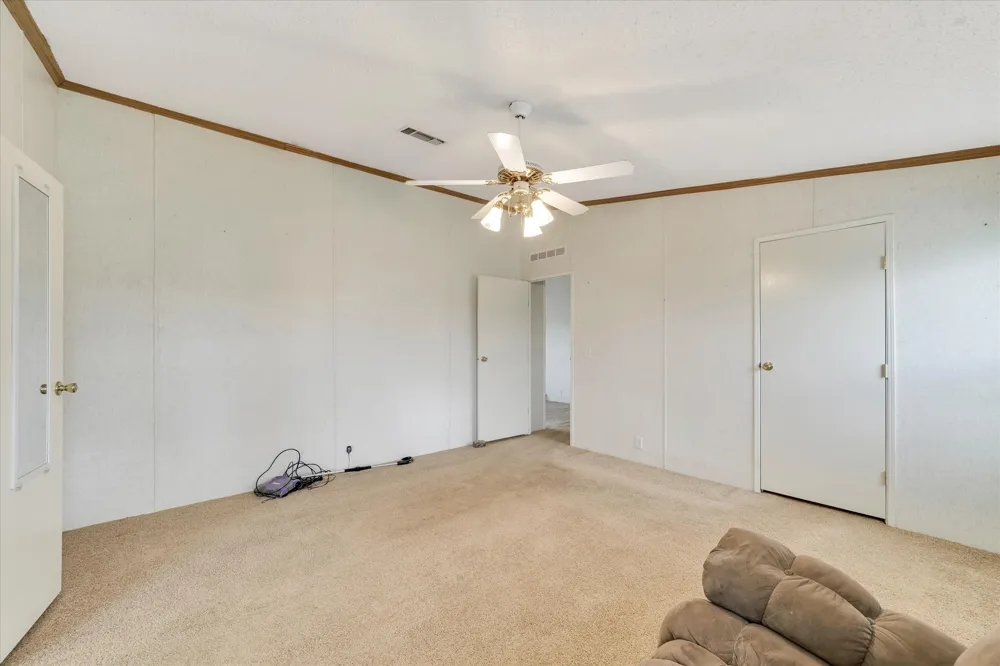 14858 Fm 1322 Luling, TX 78648