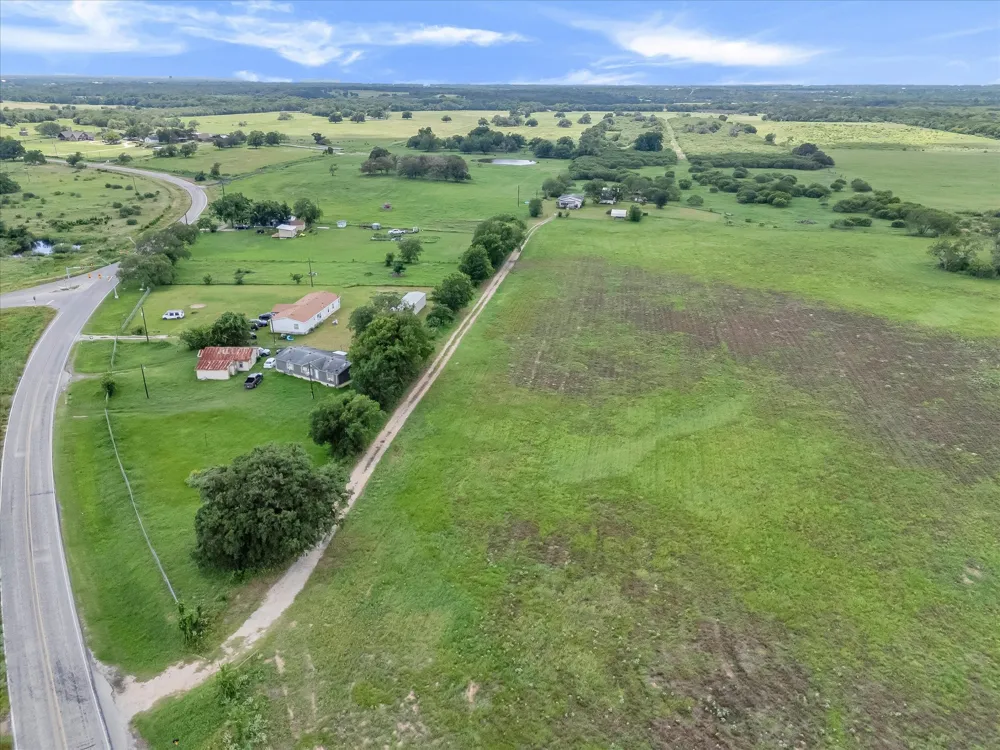 14858 Fm 1322 Luling, TX 78648