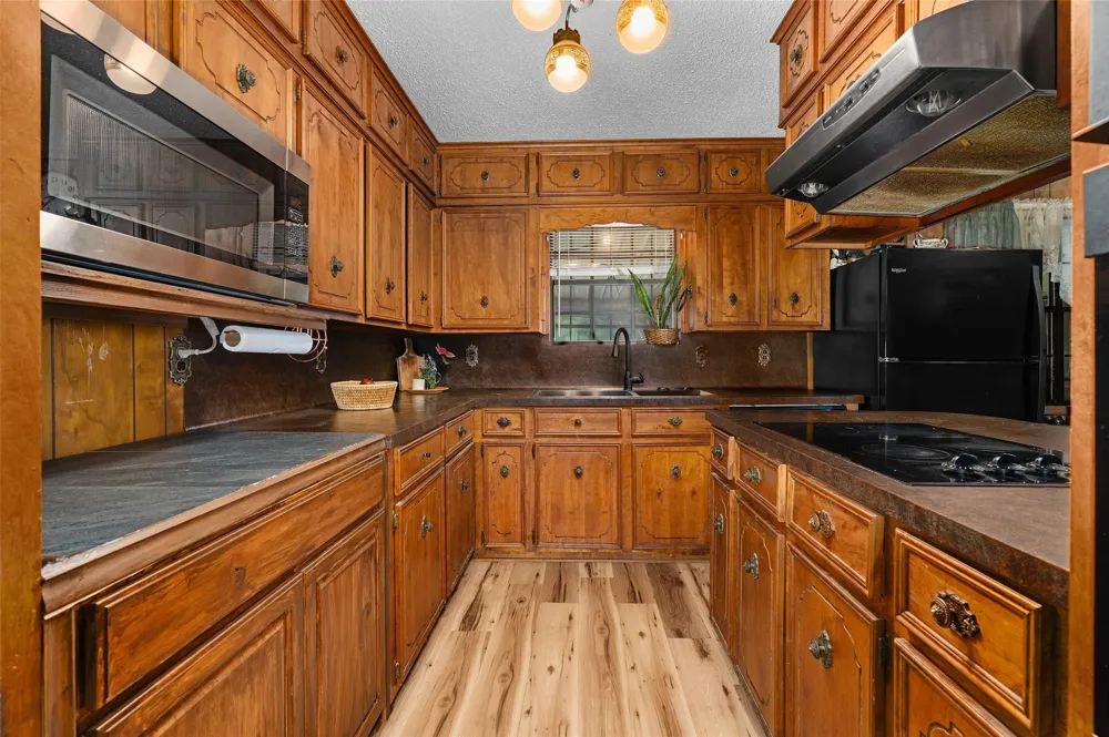4358 Fm 947 Timpson, TX 75975