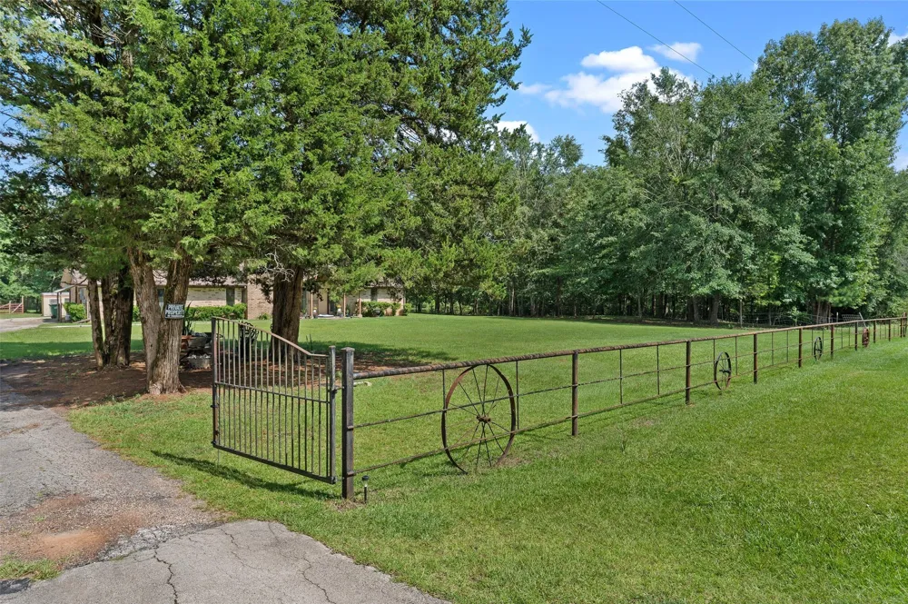 4358 Fm 947 Timpson, TX 75975