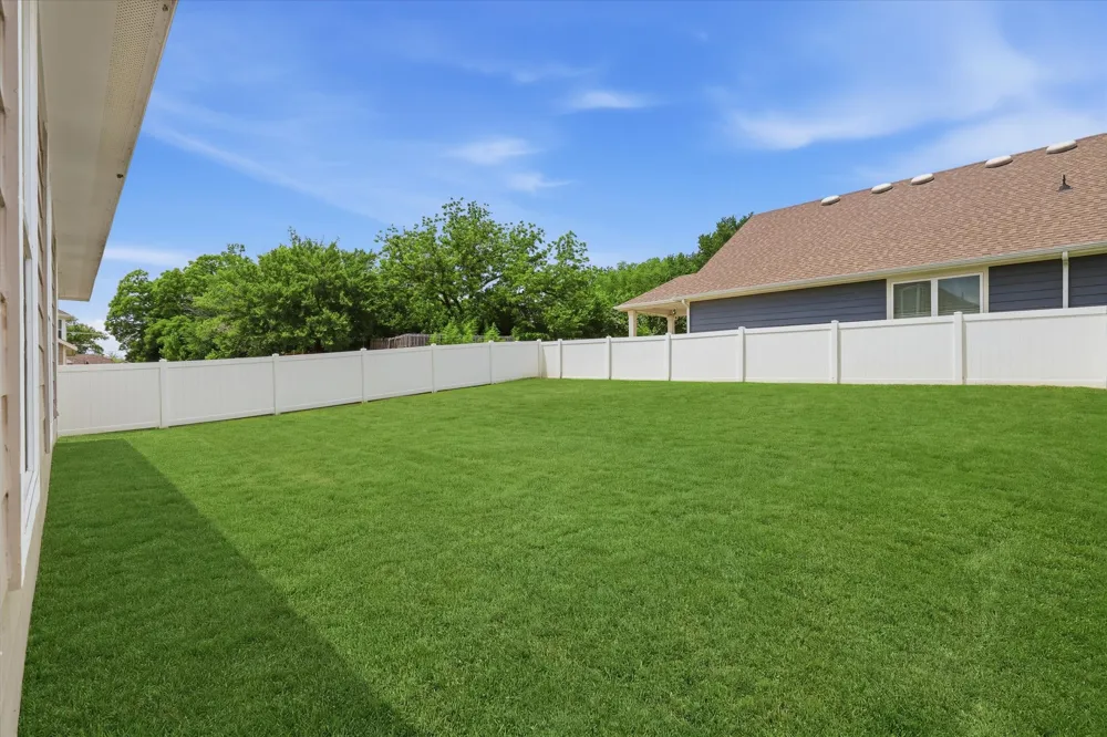 8993 Fair Oaks Drive Providence Village, TX 76227