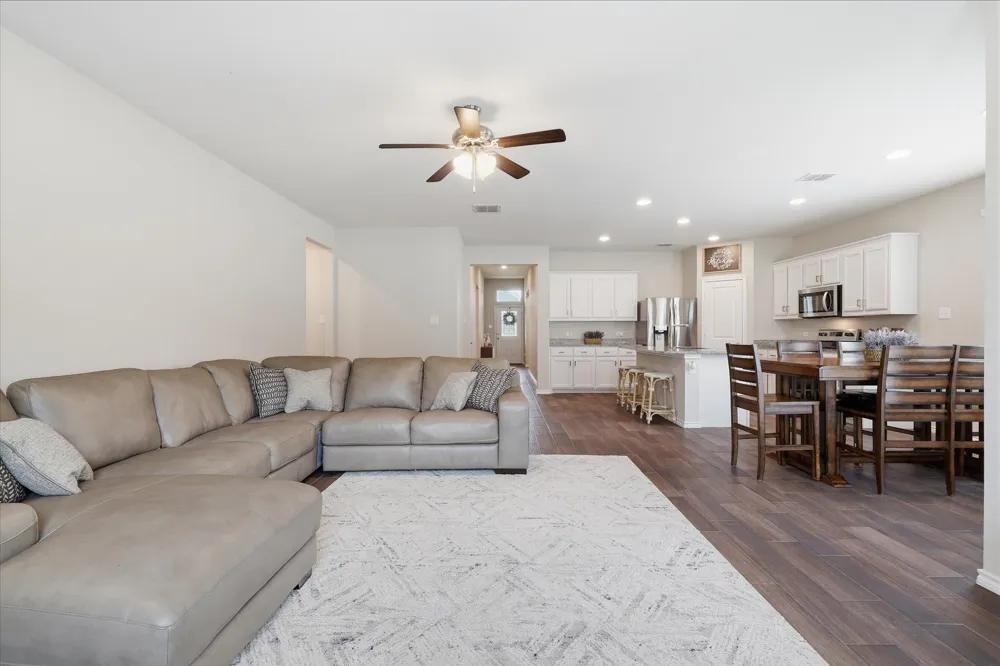 8993 Fair Oaks Drive Providence Village, TX 76227