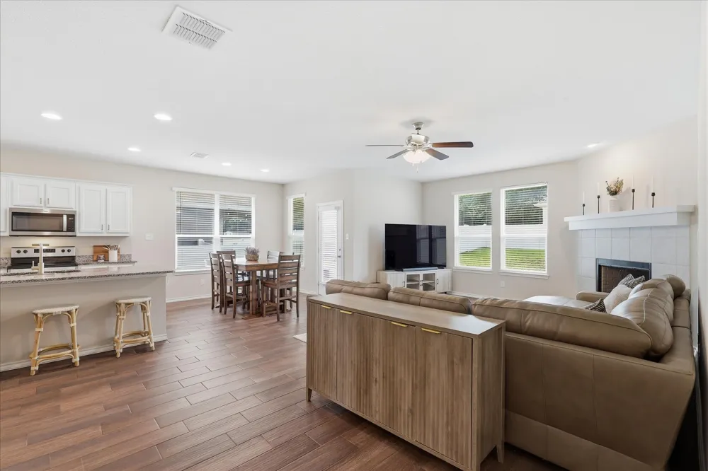 8993 Fair Oaks Drive Providence Village, TX 76227