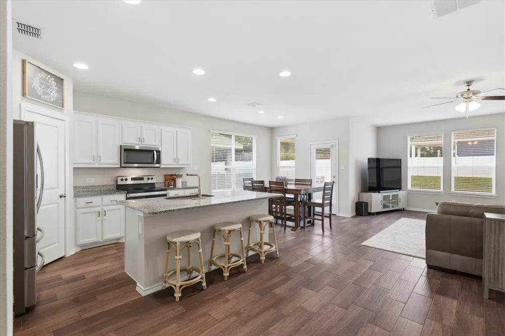 8993 Fair Oaks Drive Providence Village, TX 76227