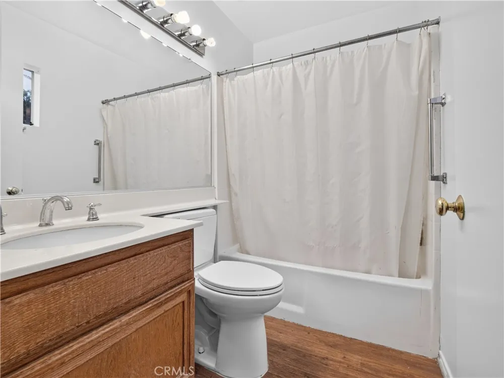 31202 Quail Valley Castaic, CA 91384