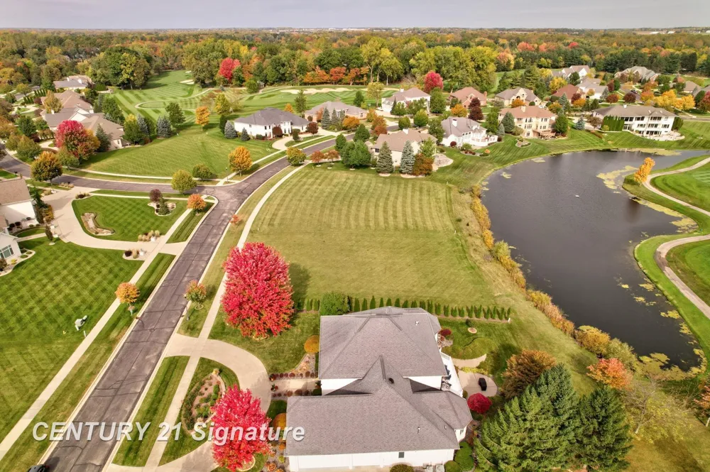 33 W Grove Court Thomas Township, MI 48623