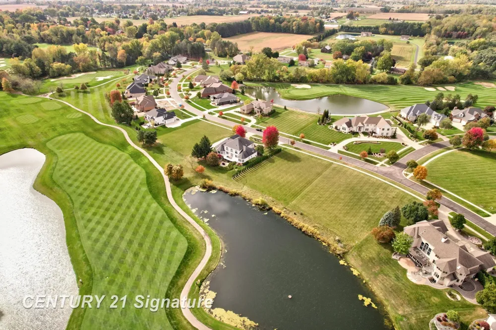 33 W Grove Court Thomas Township, MI 48623