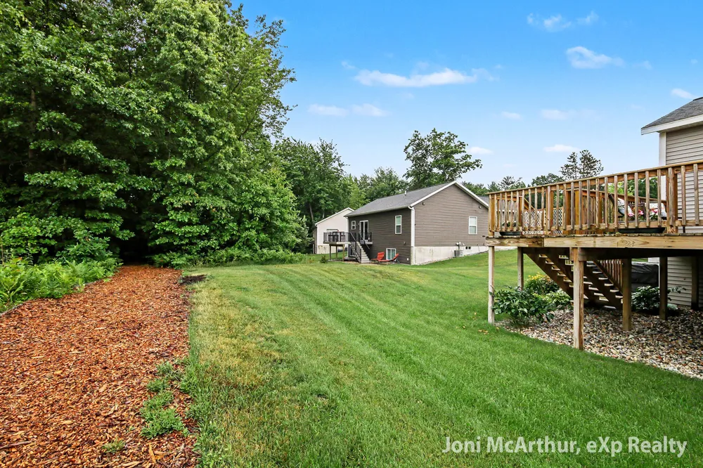 2670 Eagle Ridge Fruitport Charter Township, MI 49444