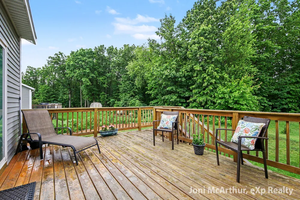 2670 Eagle Ridge Fruitport Charter Township, MI 49444