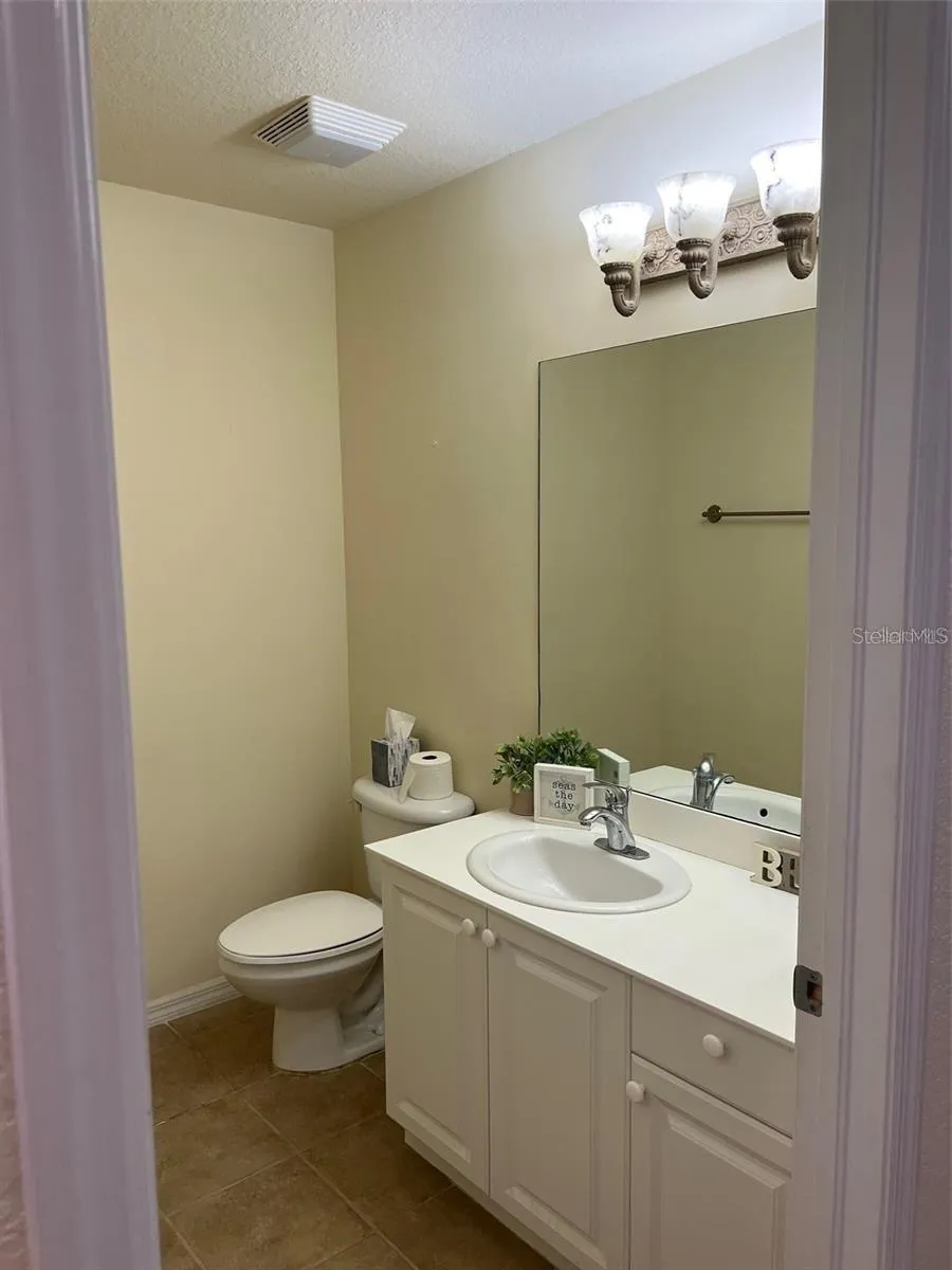 5123 MELBOURNE STREET #D106 Port Charlotte, FL 33980