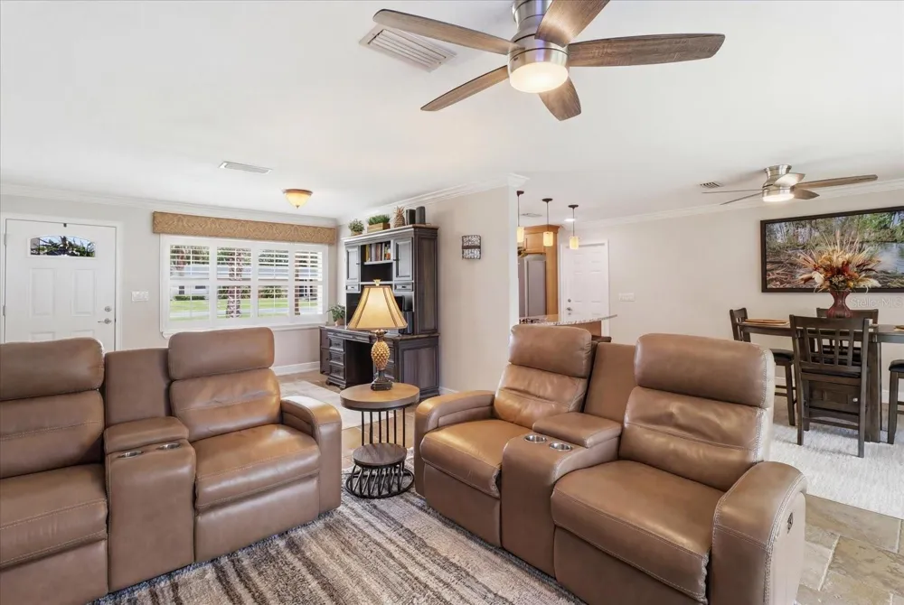 1302 SE PARADISE AVENUE Crystal River, FL 34429