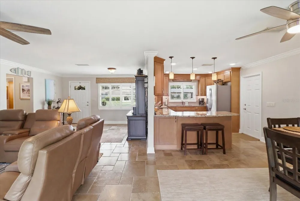 1302 SE PARADISE AVENUE Crystal River, FL 34429