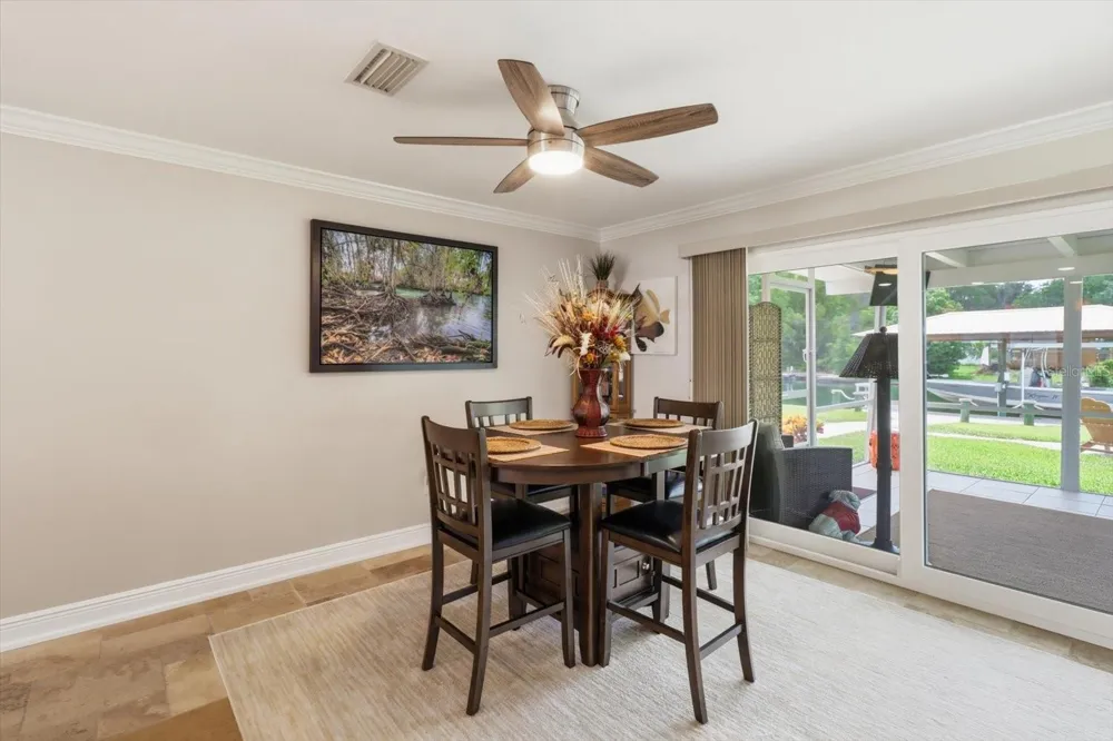 1302 SE PARADISE AVENUE Crystal River, FL 34429