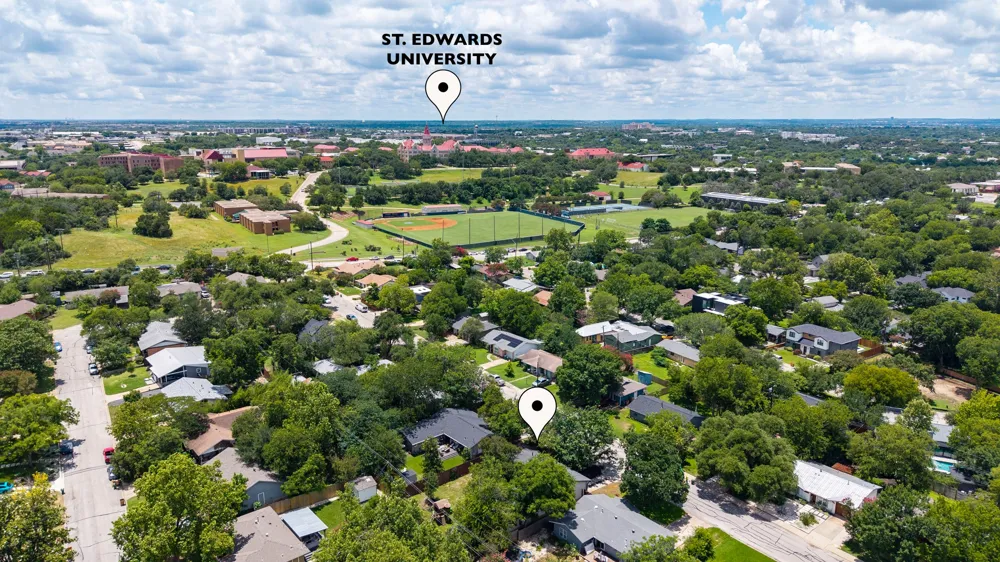 2611 East Side Drive Austin, TX 78704