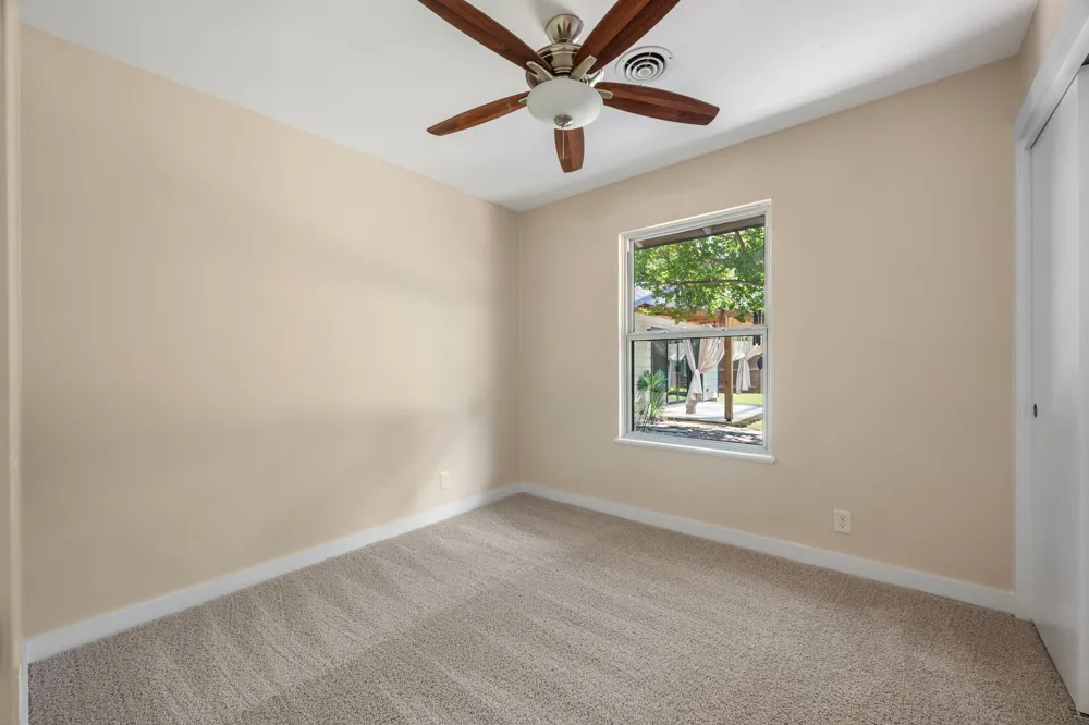 2611 East Side Drive Austin, TX 78704