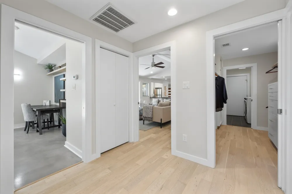 2611 East Side Drive Austin, TX 78704