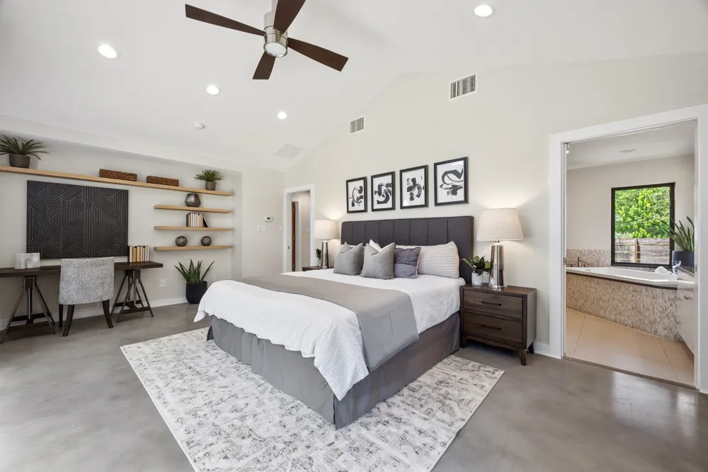 2611 East Side Drive Austin, TX 78704