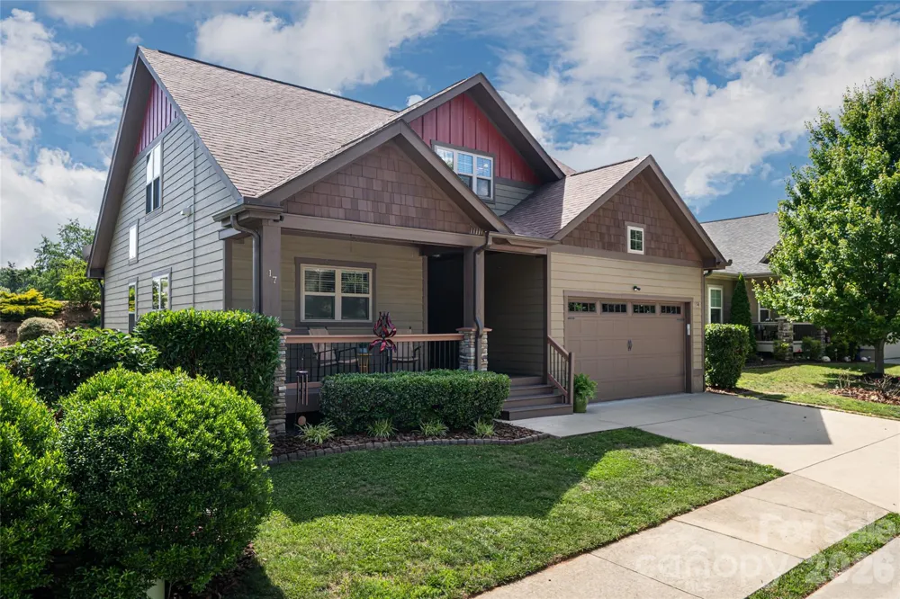 17 Asher Lane Arden, NC 28704