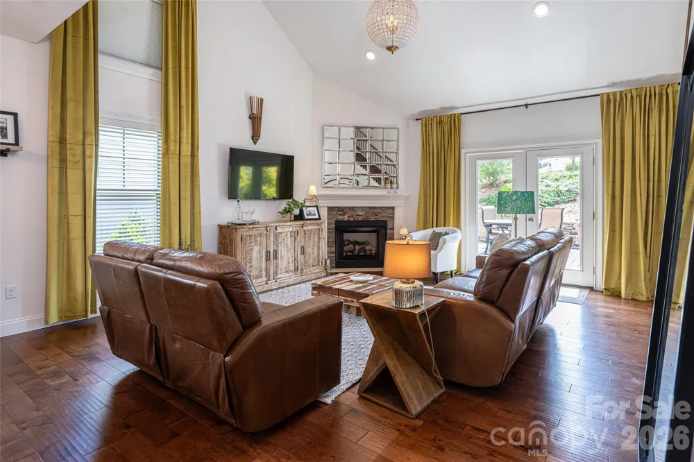 17 Asher Lane Arden, NC 28704