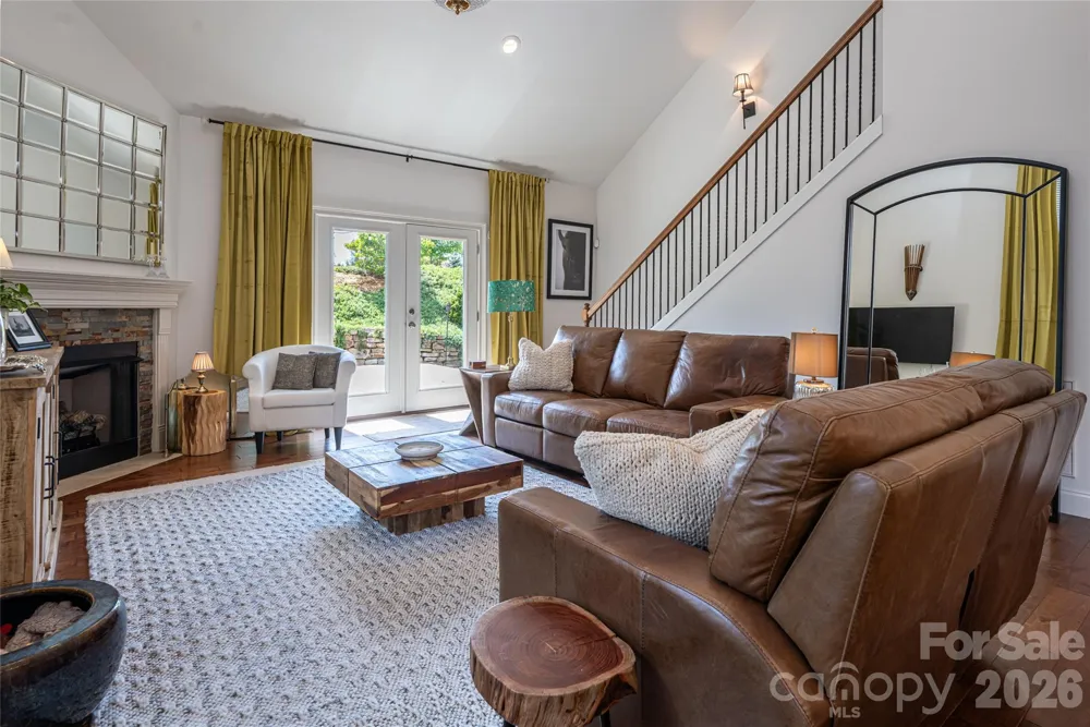 17 Asher Lane Arden, NC 28704