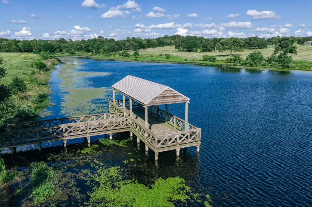 1034 Hilbun Road New Ulm, TX 78950