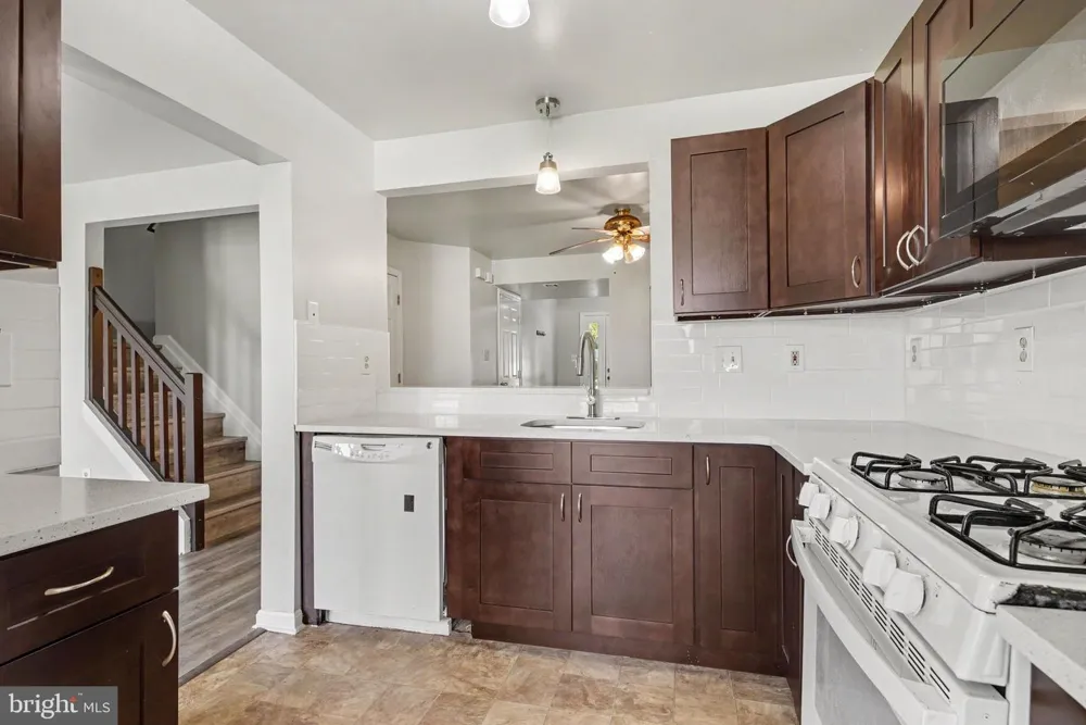 6624 SPRINGFORD TERRACE Harrisburg, PA 17111