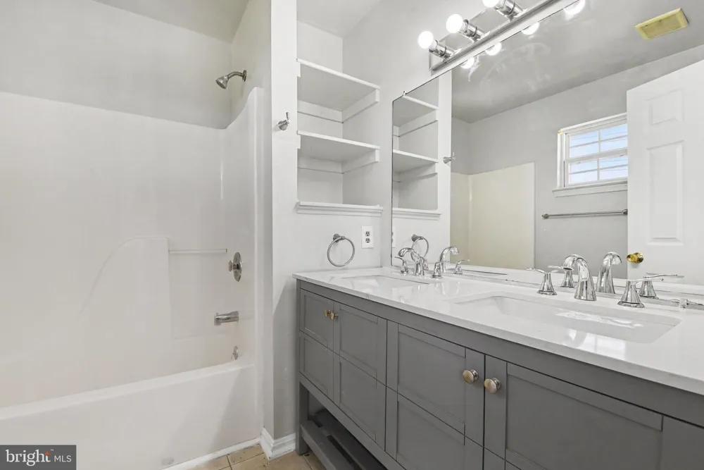 6624 SPRINGFORD TERRACE Harrisburg, PA 17111