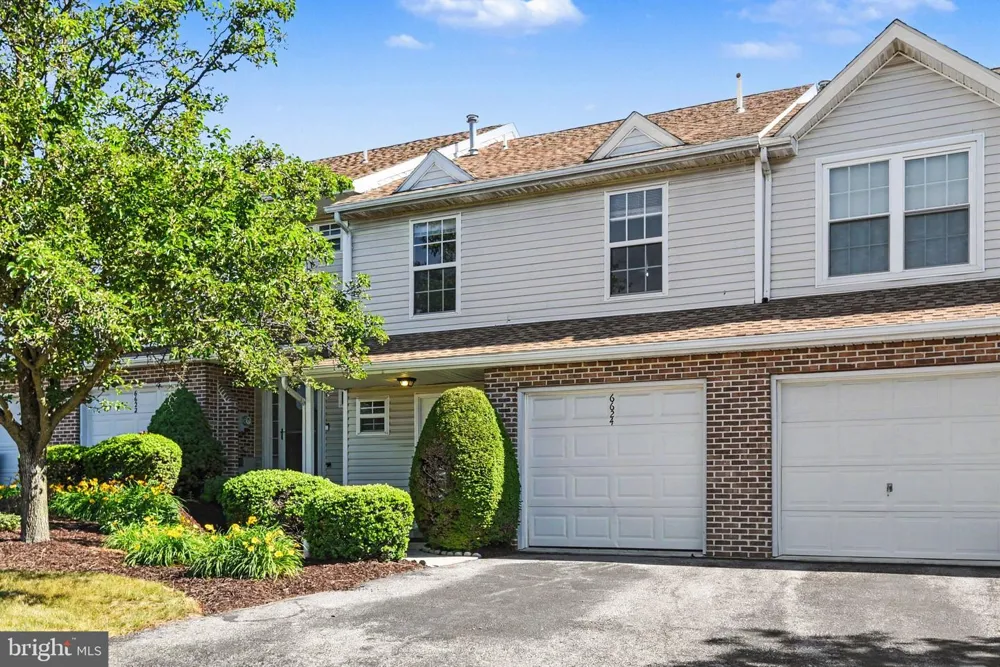 6624 SPRINGFORD TERRACE Harrisburg, PA 17111