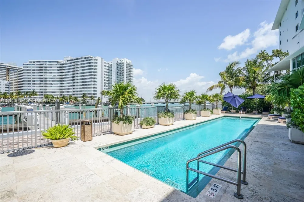 1445 16th St #1103 Miami Beach, FL 33139