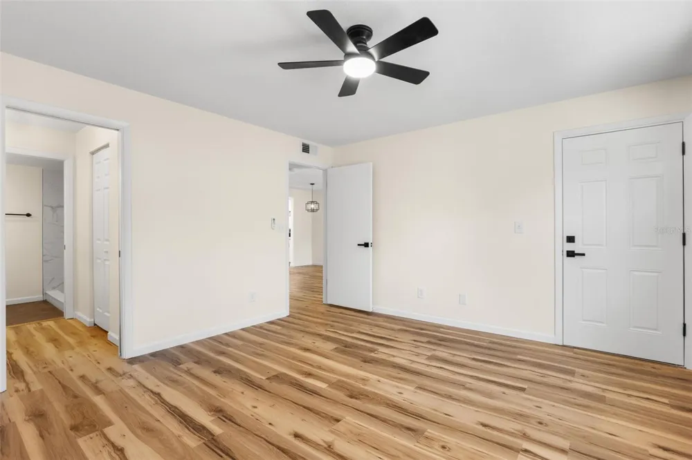5817 PARK STREET #302 St Petersburg, FL 33709