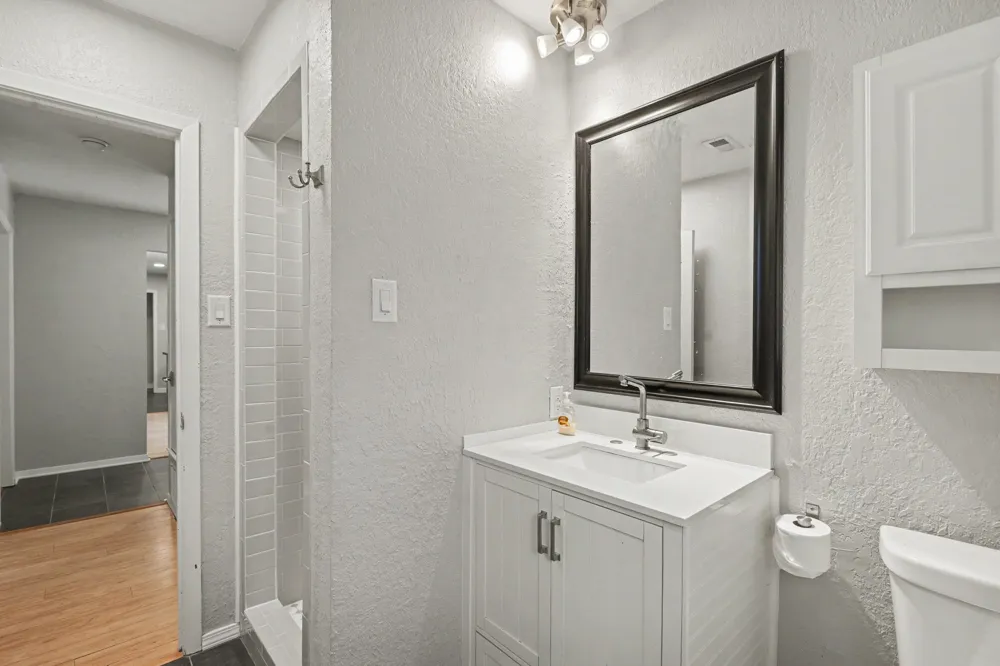 217 Kingswood Road Willow Park, TX 76087
