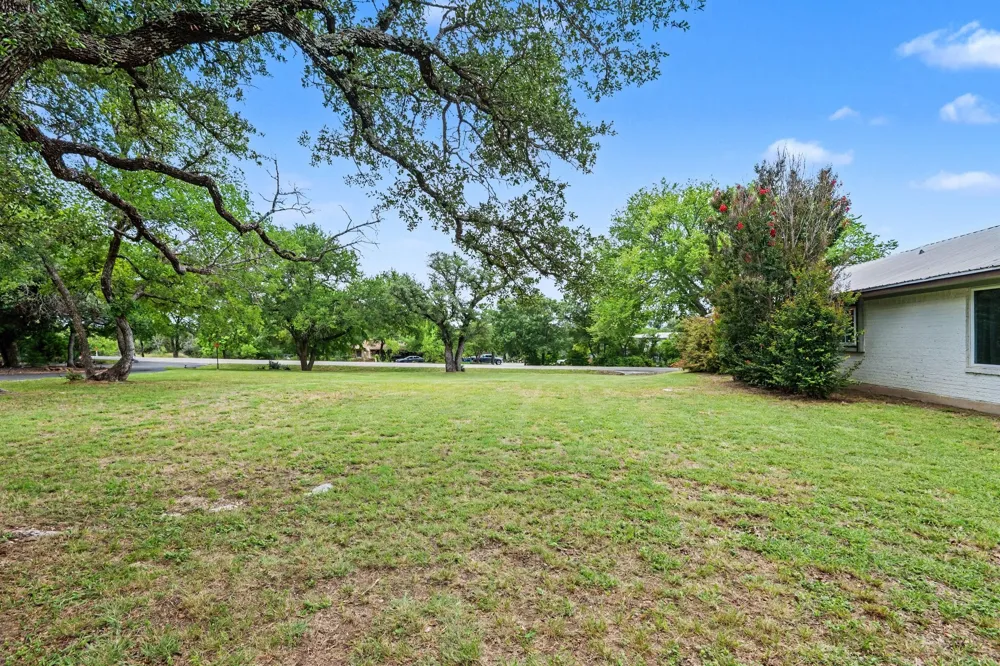 217 Kingswood Road Willow Park, TX 76087