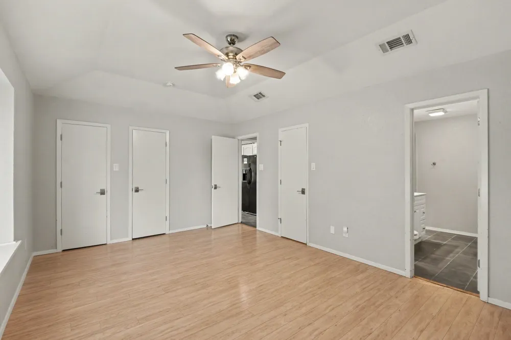 217 Kingswood Road Willow Park, TX 76087