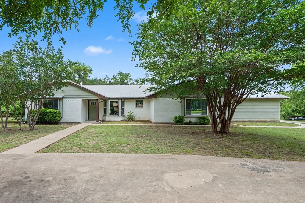 217 Kingswood Road Willow Park, TX 76087