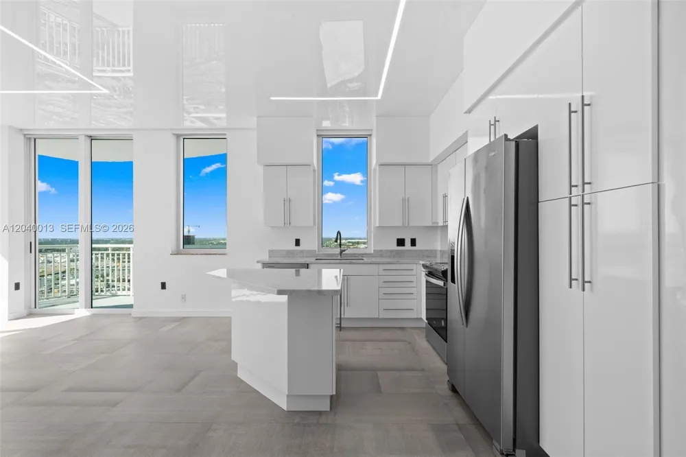 1745 E Hallandale Beach Blvd #PH05W Hallandale Beach, FL 33009