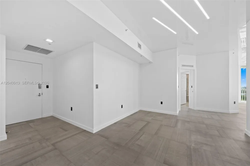 1745 E Hallandale Beach Blvd #PH05W Hallandale Beach, FL 33009
