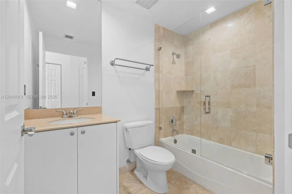 1745 E Hallandale Beach Blvd #PH05W Hallandale Beach, FL 33009