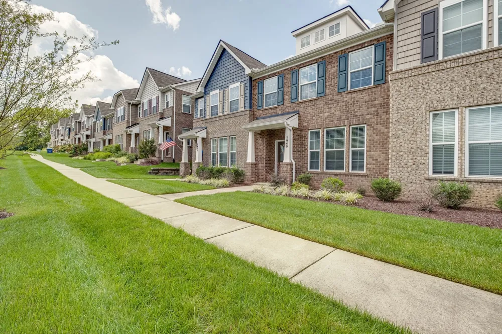 1049 Henley Pvt Ln Gallatin, TN 37066