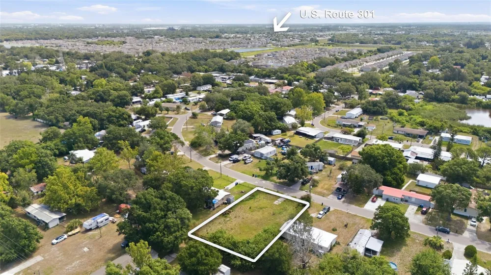 5013 DACCA DRIVE Tampa, FL 33619