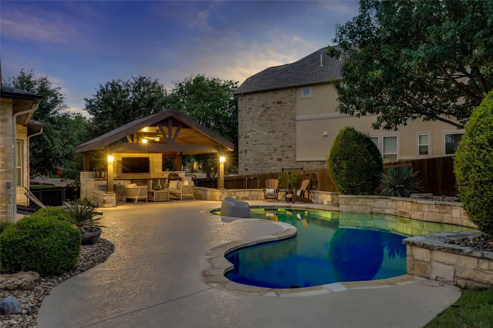 401 Bluff View Road Cedar Park, TX 78613