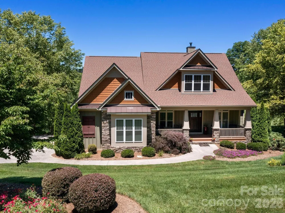 32 Lake Vista Drive Fletcher, NC 28732