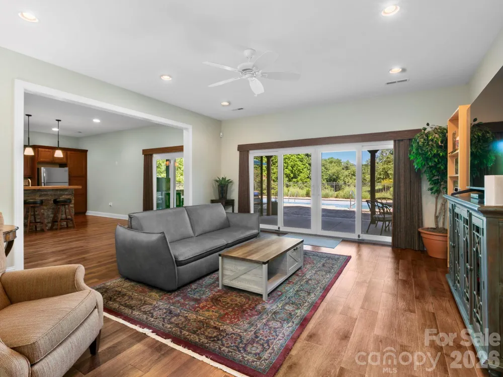 32 Lake Vista Drive Fletcher, NC 28732
