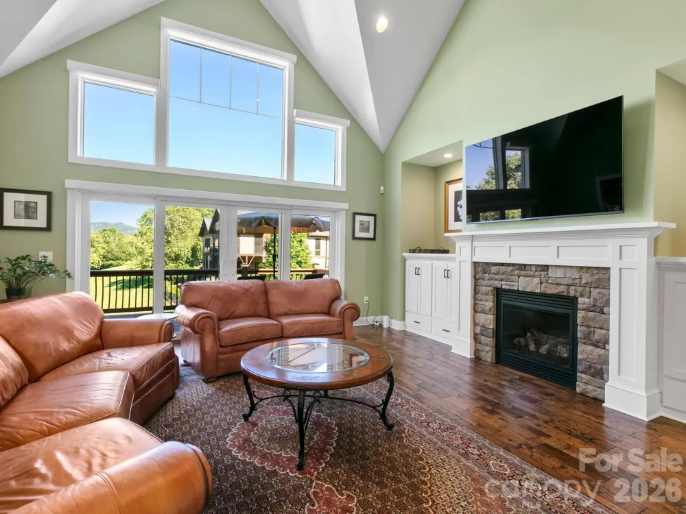 32 Lake Vista Drive Fletcher, NC 28732