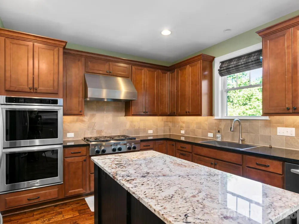 32 Lake Vista Drive Fletcher, NC 28732