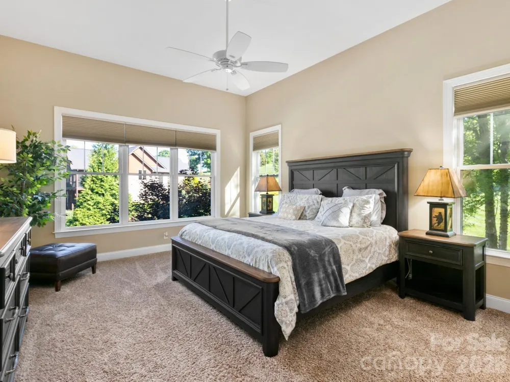 32 Lake Vista Drive Fletcher, NC 28732