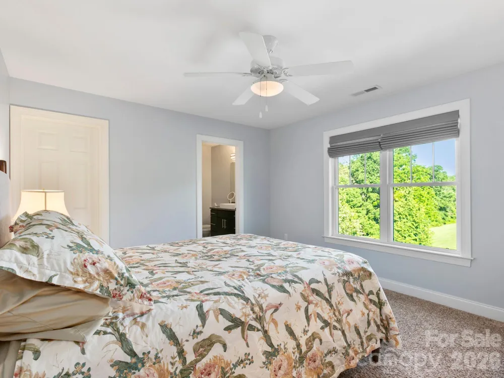32 Lake Vista Drive Fletcher, NC 28732