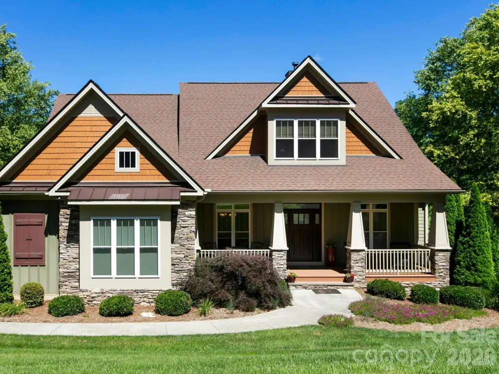32 Lake Vista Drive Fletcher, NC 28732