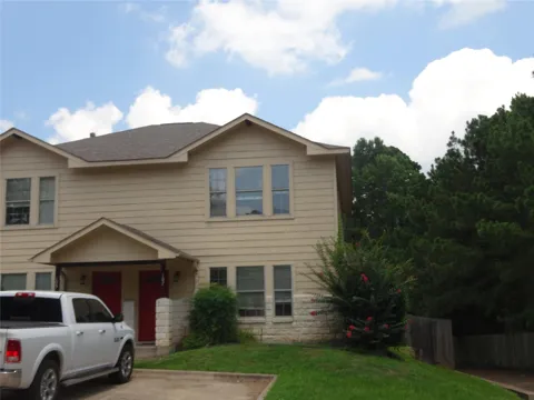 107 Yegua Circle