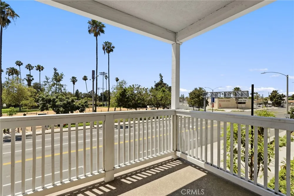 175 W La Palma Avenue #6 Anaheim, CA 92801